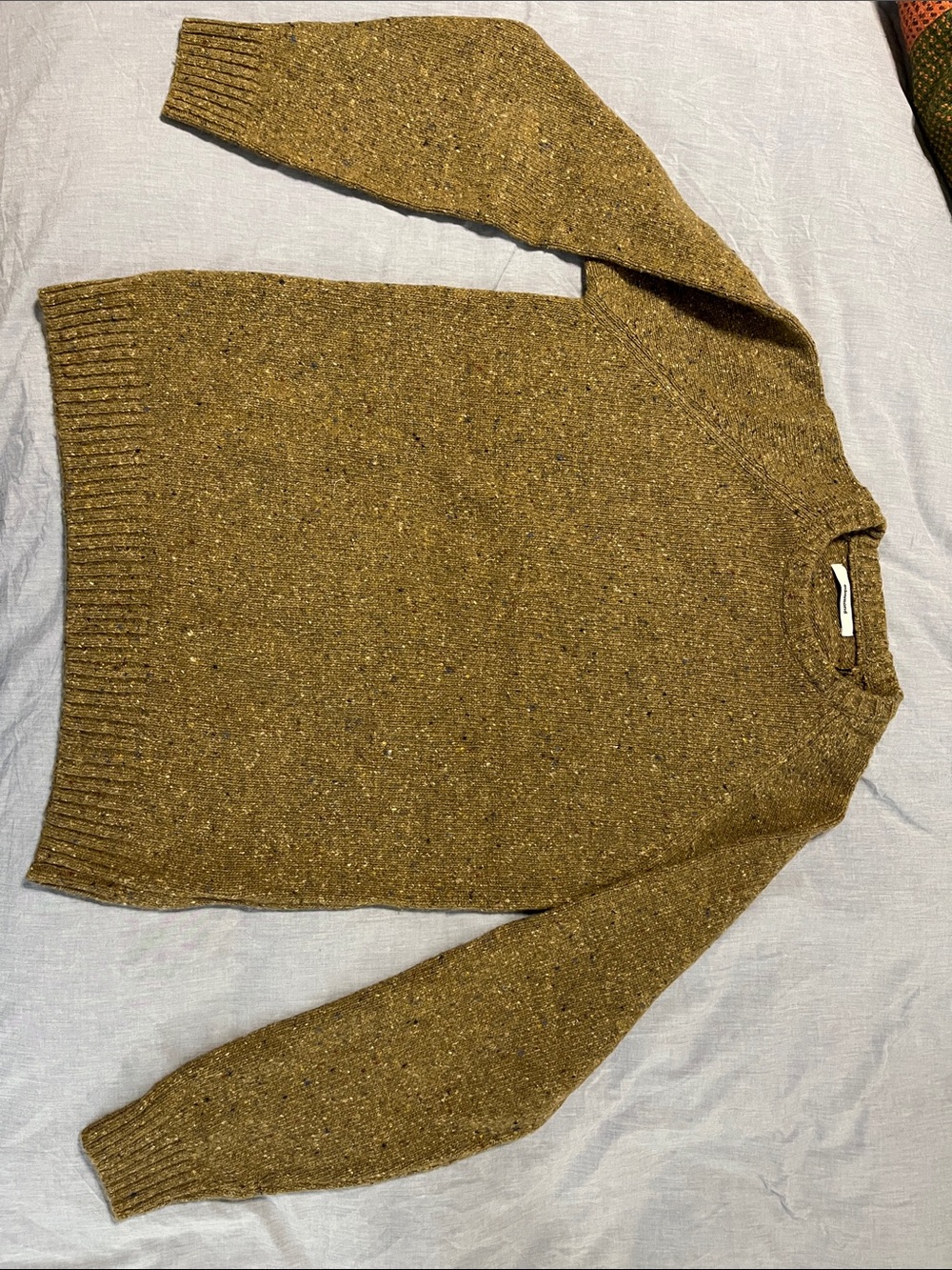 Edmmond “Paris” Crewneck Sweater